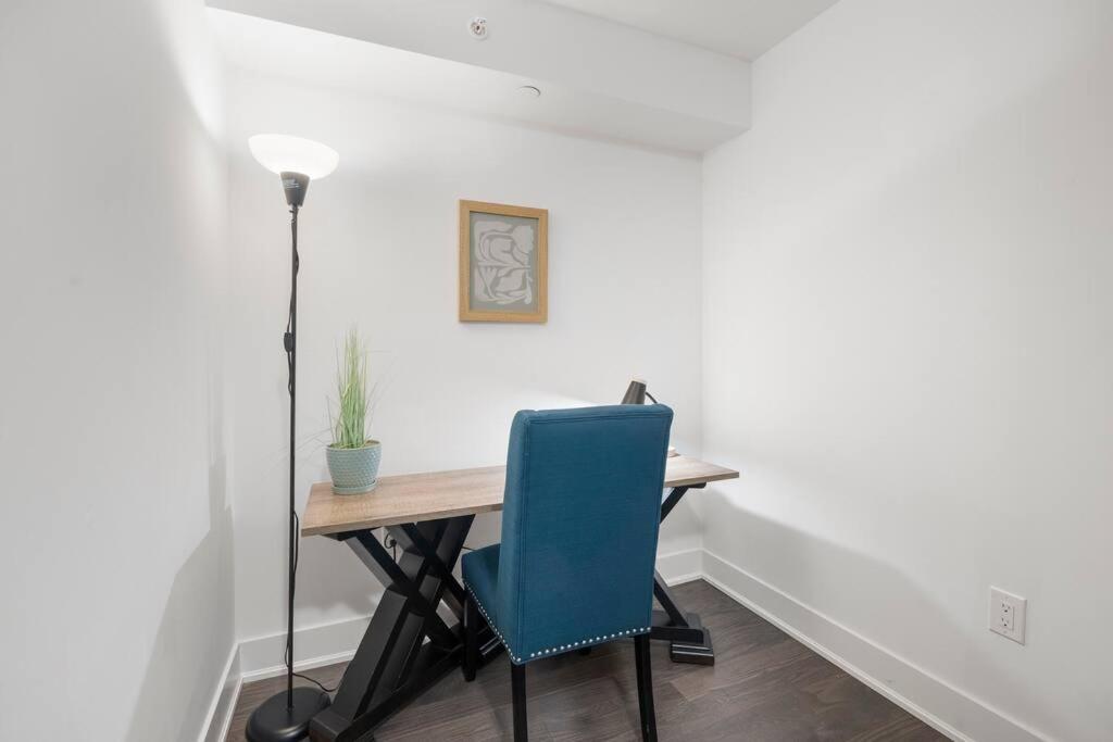 The Royal Nest In Downtown Toronto! Appartement