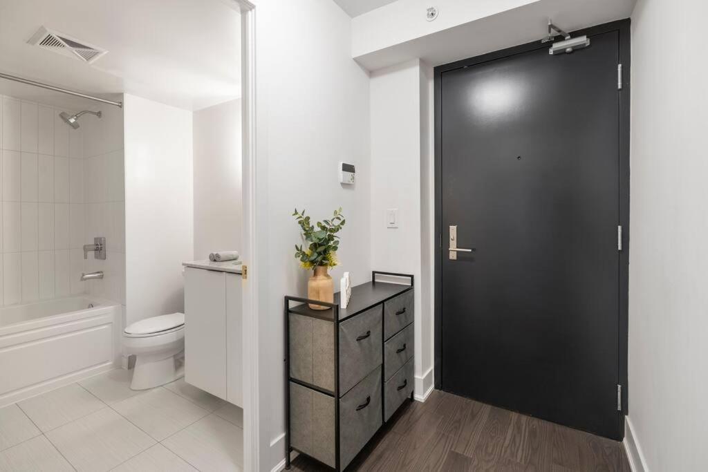 The Royal Nest In Downtown Toronto! Appartement Toronto